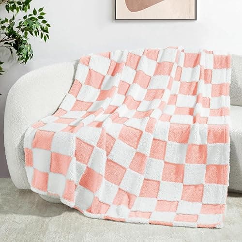 Exclusivo Mezcla Checkered Throw Blanket, Super Soft and Warm Fluffy Fleece Blanket for Couch, Sofa, Bed, Cute Plaid Pattern, Pink, 50" x 60" - Image 1