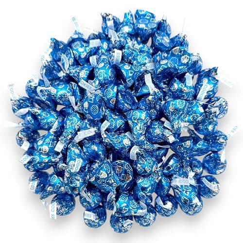 Cookies & Cream Kiss -1.5 lbs Blue Foil Individually Wrapped Kiss for Halloween, Birthdays, Christmas, Easter Parties, Events, and Candy Buffets - Classic Kiss White Chocolate and Crunchy Cookie Bites, Perfect for Sharing(24 oz) - Image 1