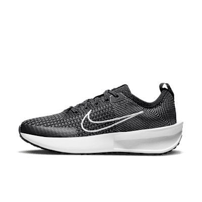 Nike Interact Run Women's Road Running Shoes - Image 1