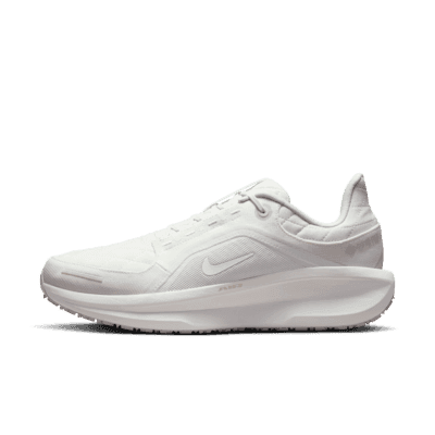 Nike Winflo 11 GORE-TEX Men's Waterproof Road Running Shoes - Image 1