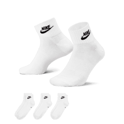 Nike Everyday Essential Ankle Socks (3 Pairs) - Image 1