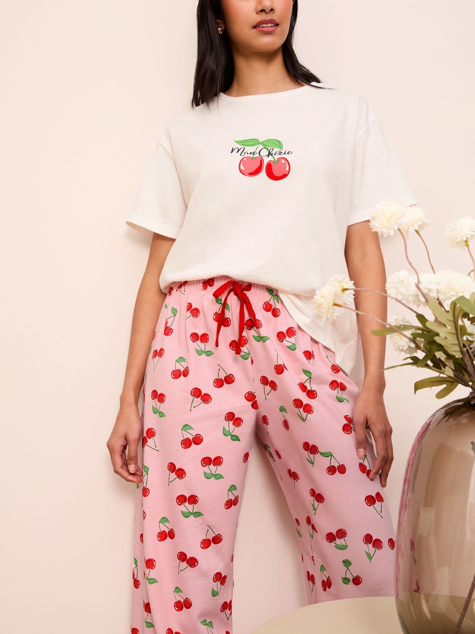 Friends Like These Pink T-Shirt and Trousers Jersey 100% Cotton Pyjamas Set - Image 1